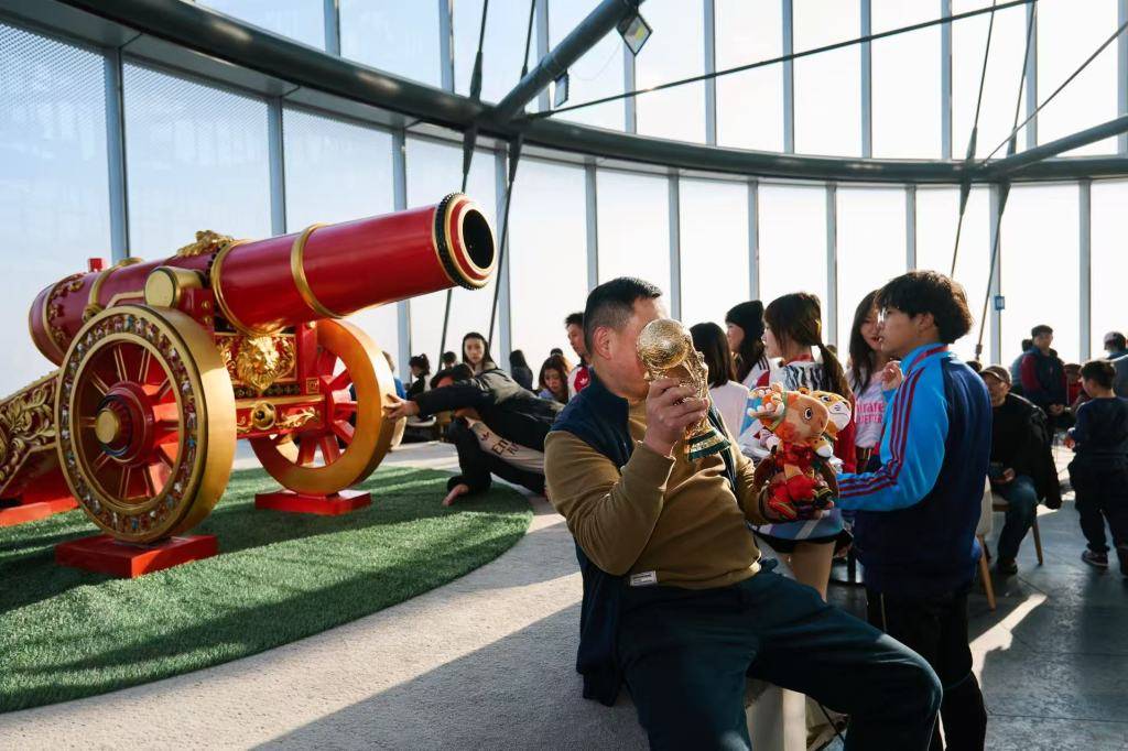 在上海过年｜阿森纳球迷的福利！全球首个阿森纳官方艺术展就在朵云书院